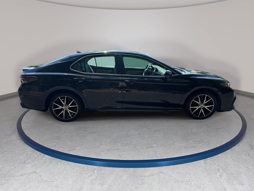 Used 2024 Toyota Camry SE Sedan