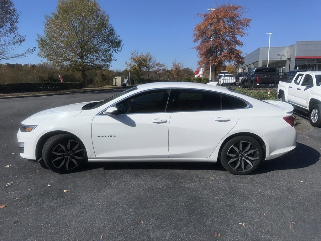 2023 Chevrolet Malibu RS photo 3