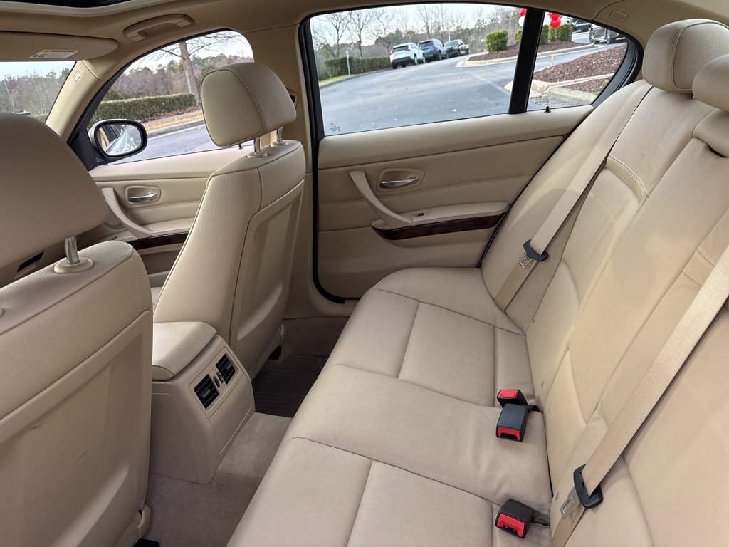 Image of 2011 BMW 328i xDrive Sedan