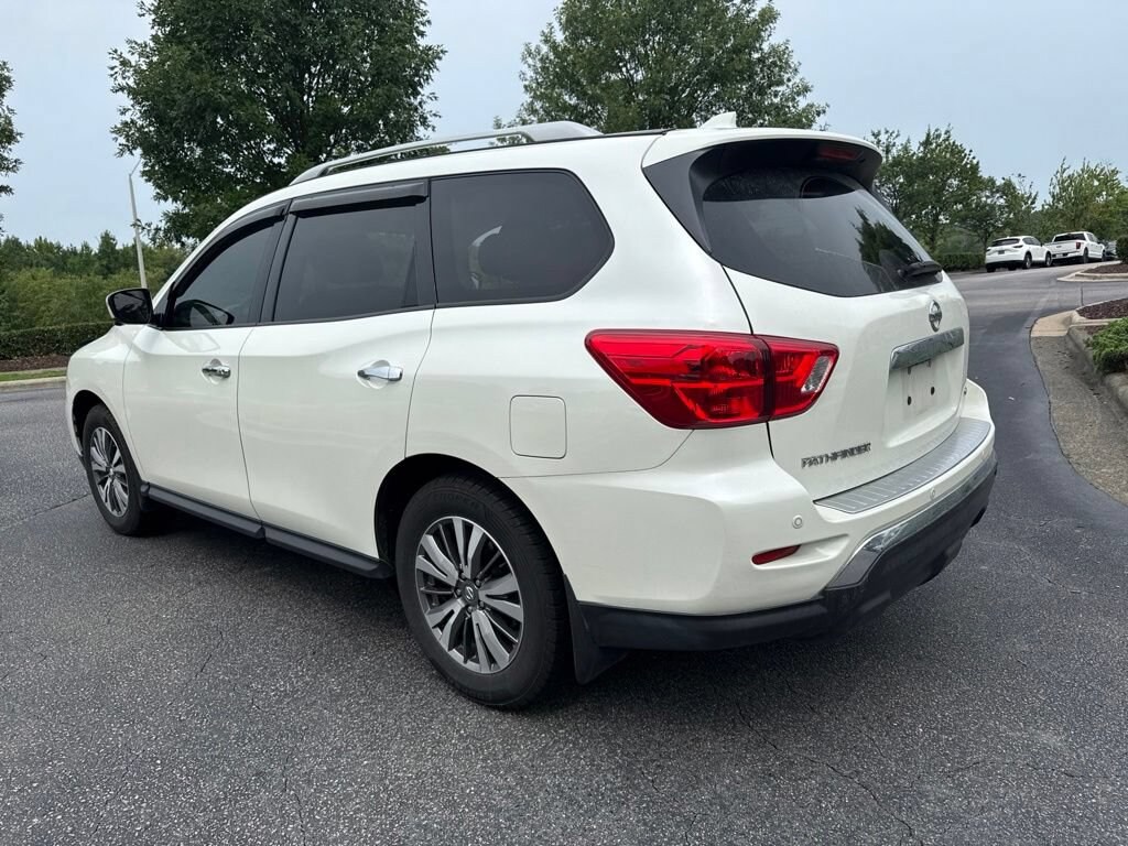 Used 2019 Nissan Pathfinder SL SUV