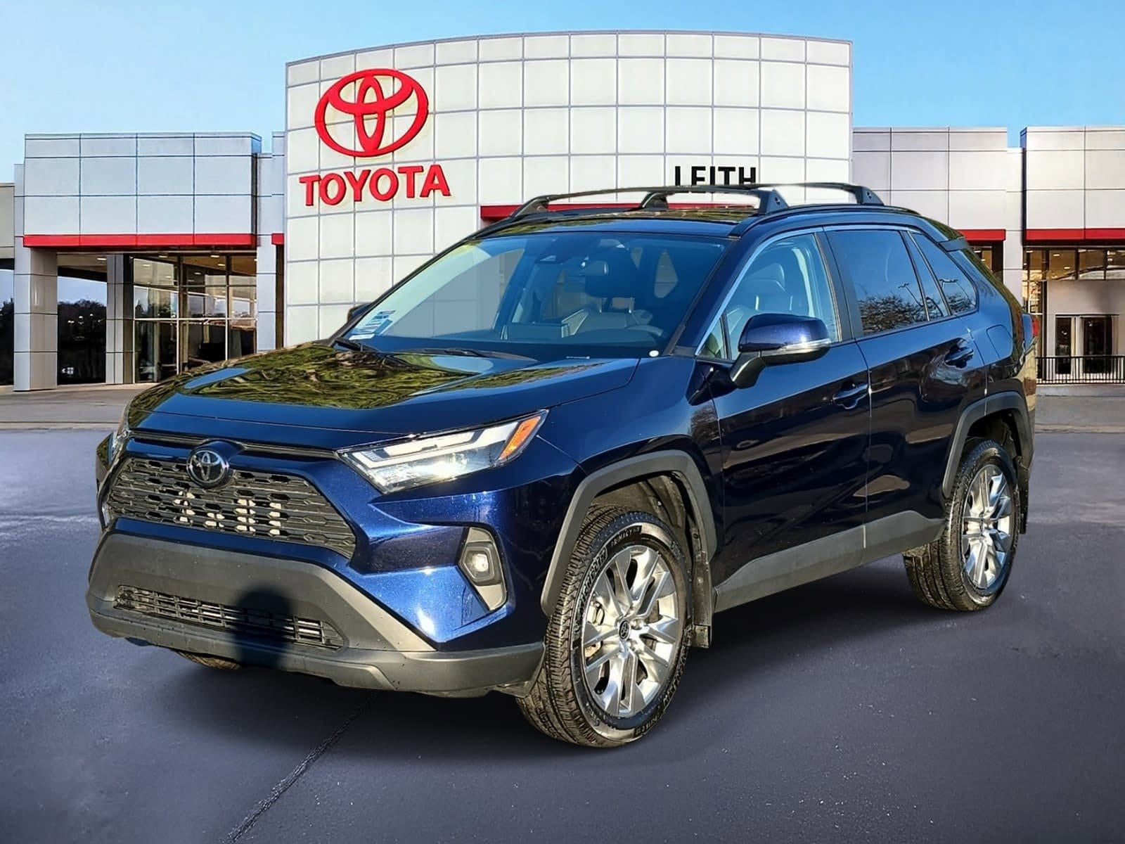 2025 Toyota RAV4 XLE Premium