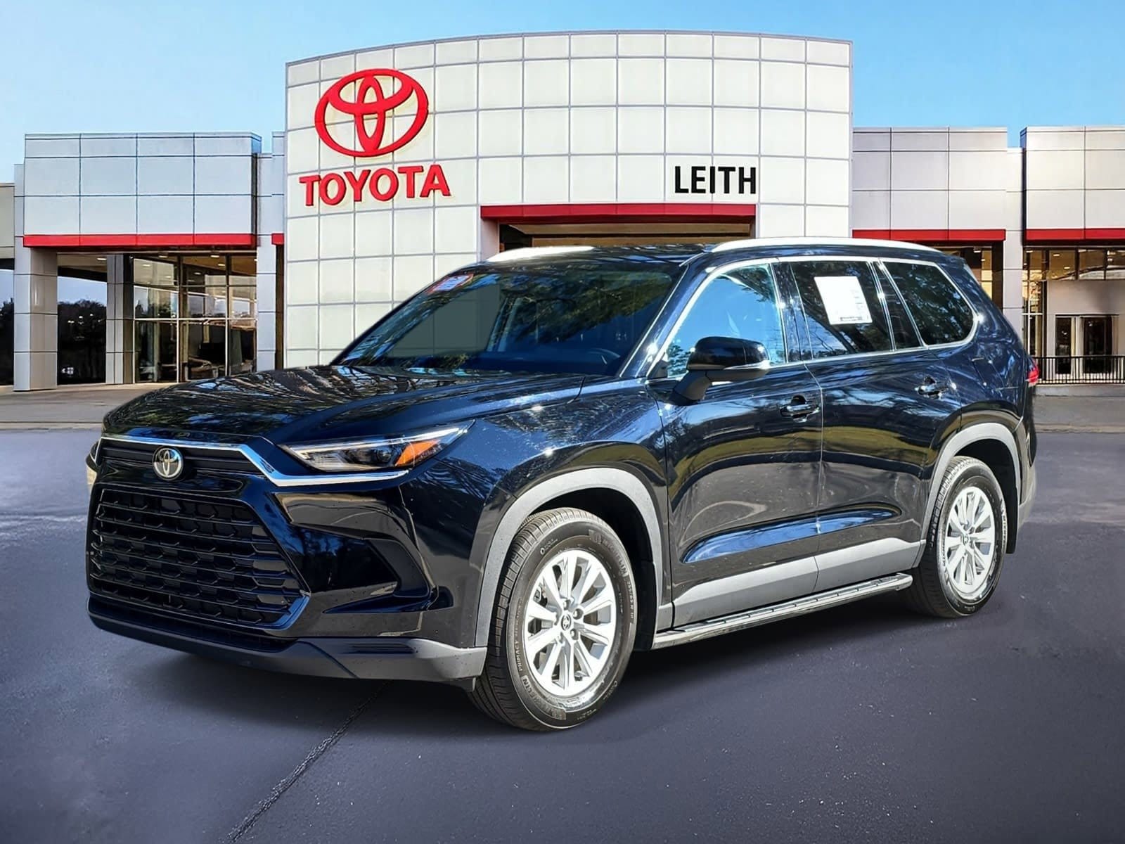 2024 Toyota Grand Highlander XLE's photo