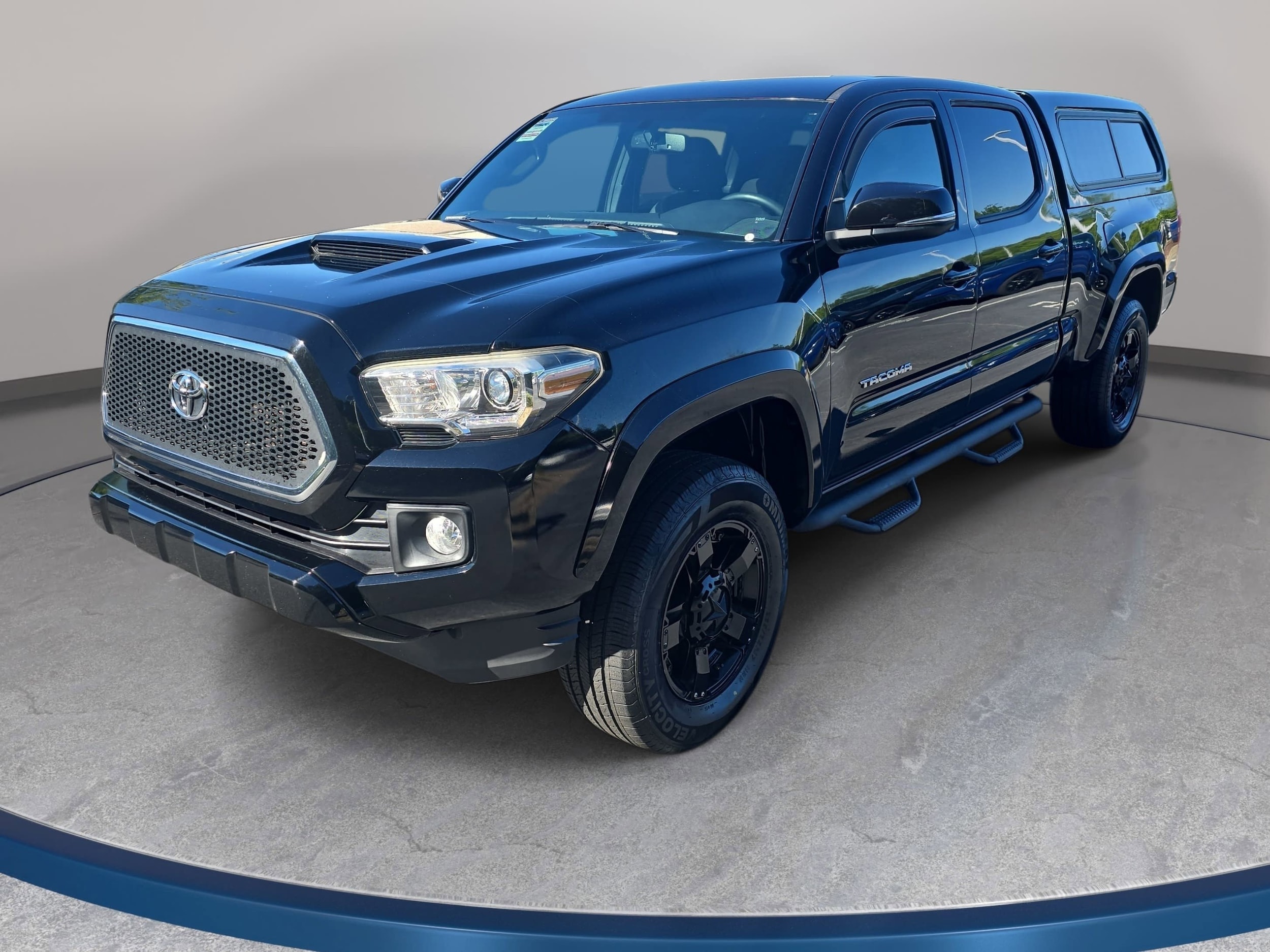 2017 Toyota Tacoma TRD Sport Double Cab V6 4x4 V6 Auto LB's photo