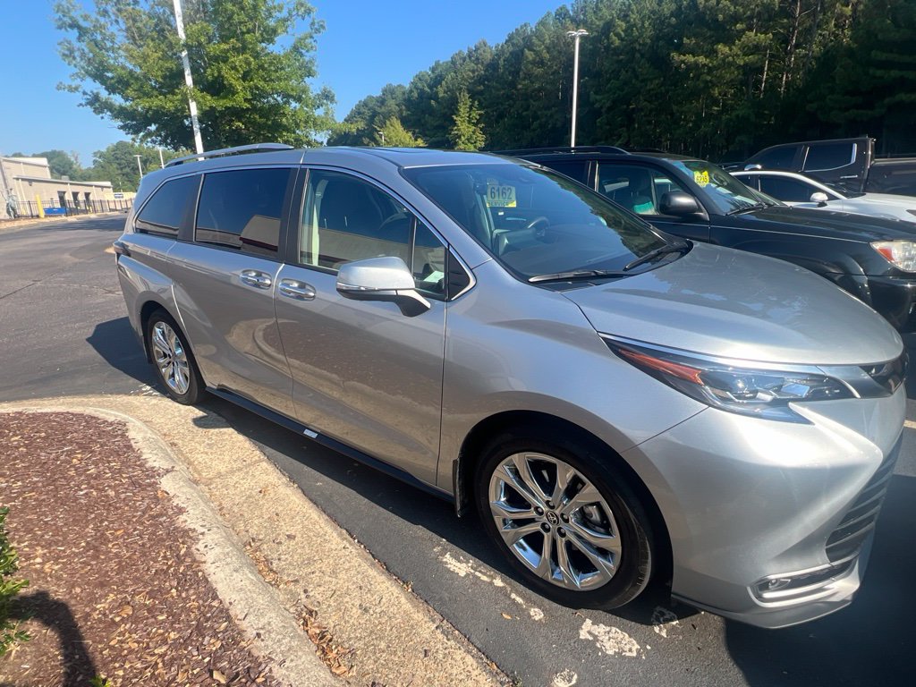 Used 2024 Toyota Sienna Platinum 7 Passenger Van Passenger Van