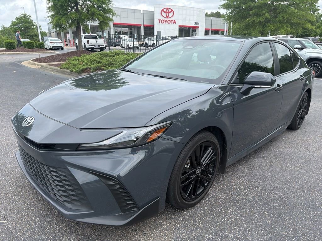 Used 2025 Toyota Camry SE Sedan