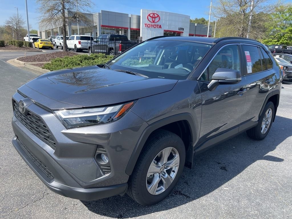 Used 2025 Toyota RAV4 XLE SUV