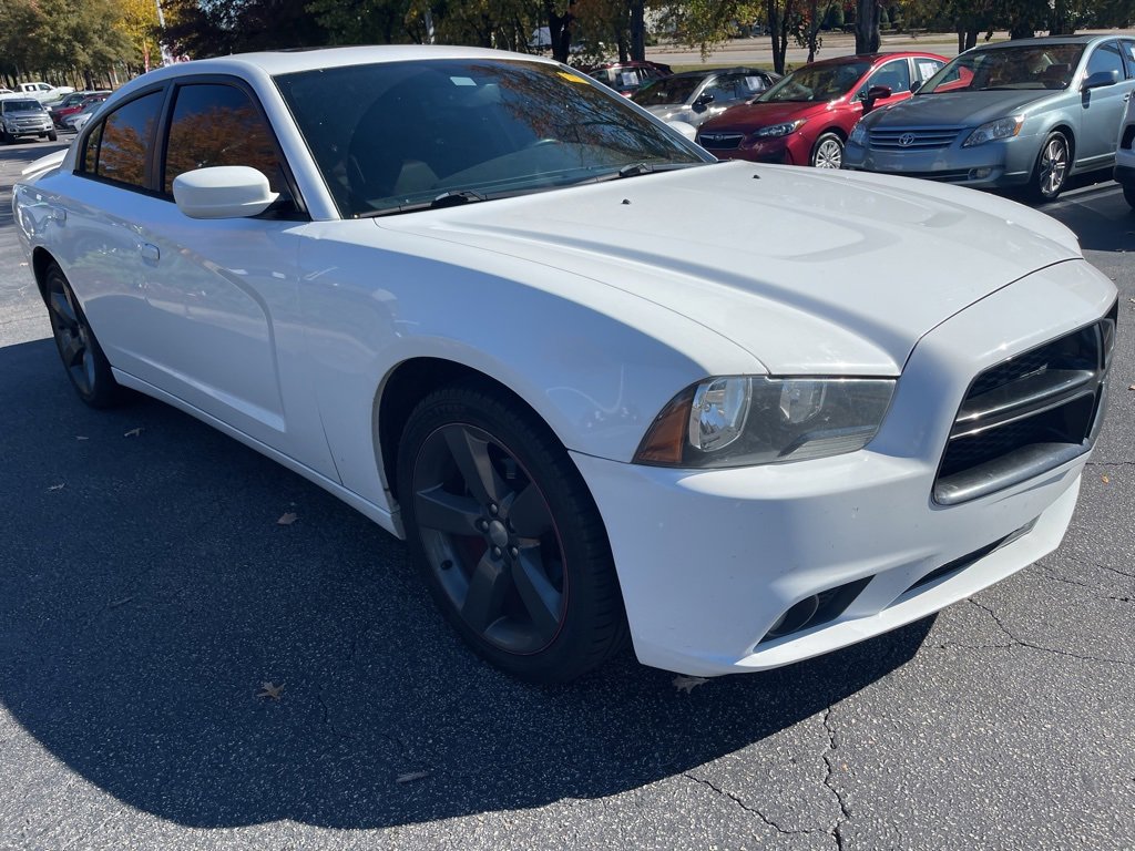 2014 Dodge Charger SXT Plus photo 3
