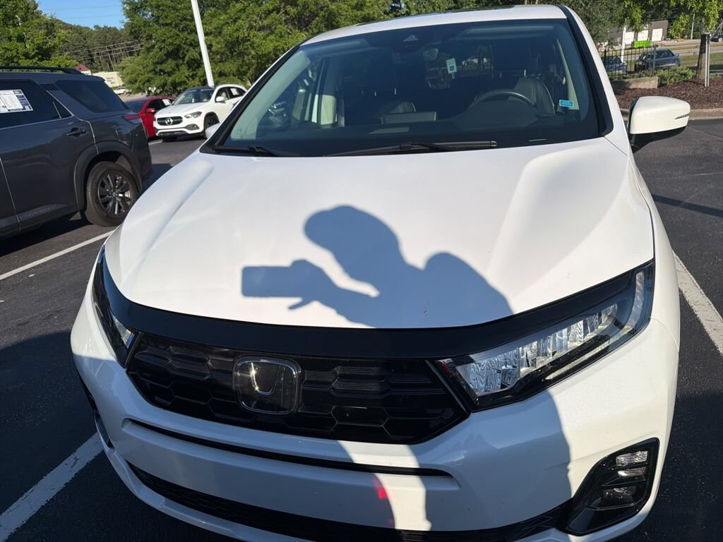Used 2025 Honda Odyssey Elite Van