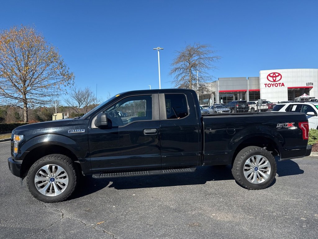 2017 Ford F-150 XL photo 2