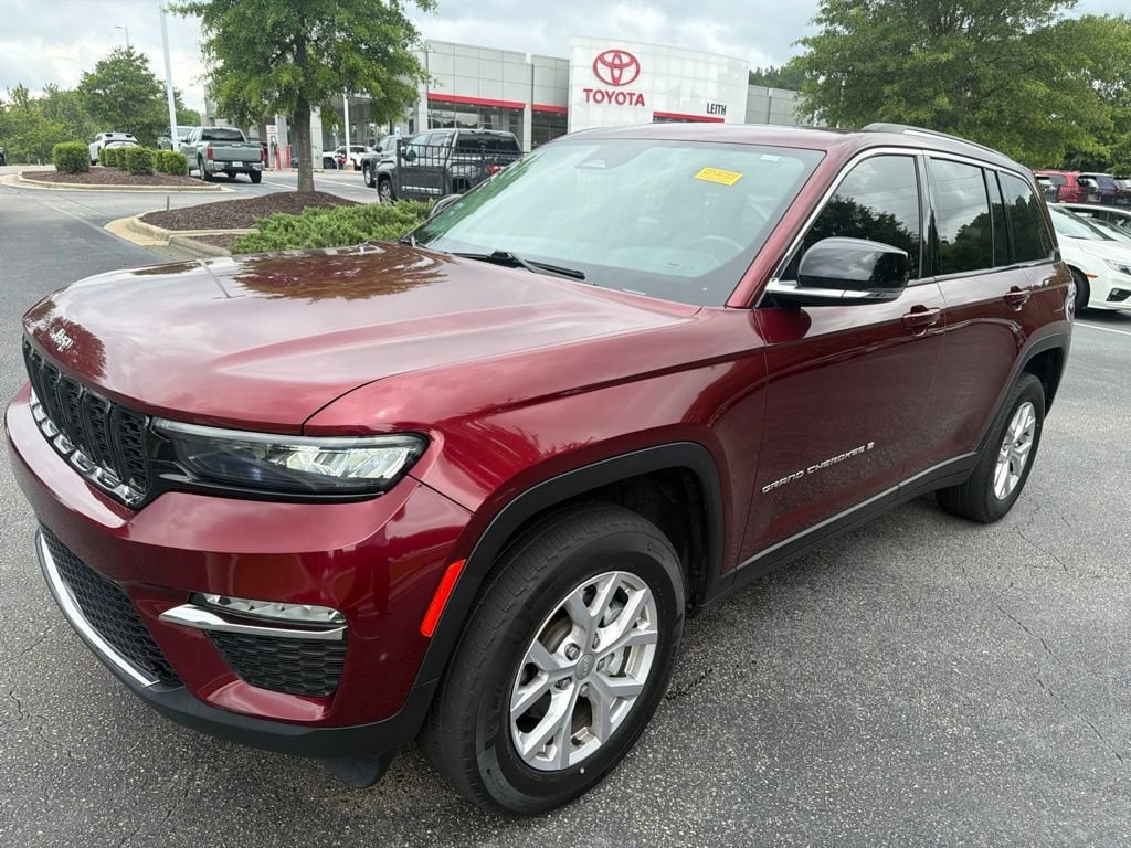 Used 2022 Jeep Grand Cherokee Limited SUV