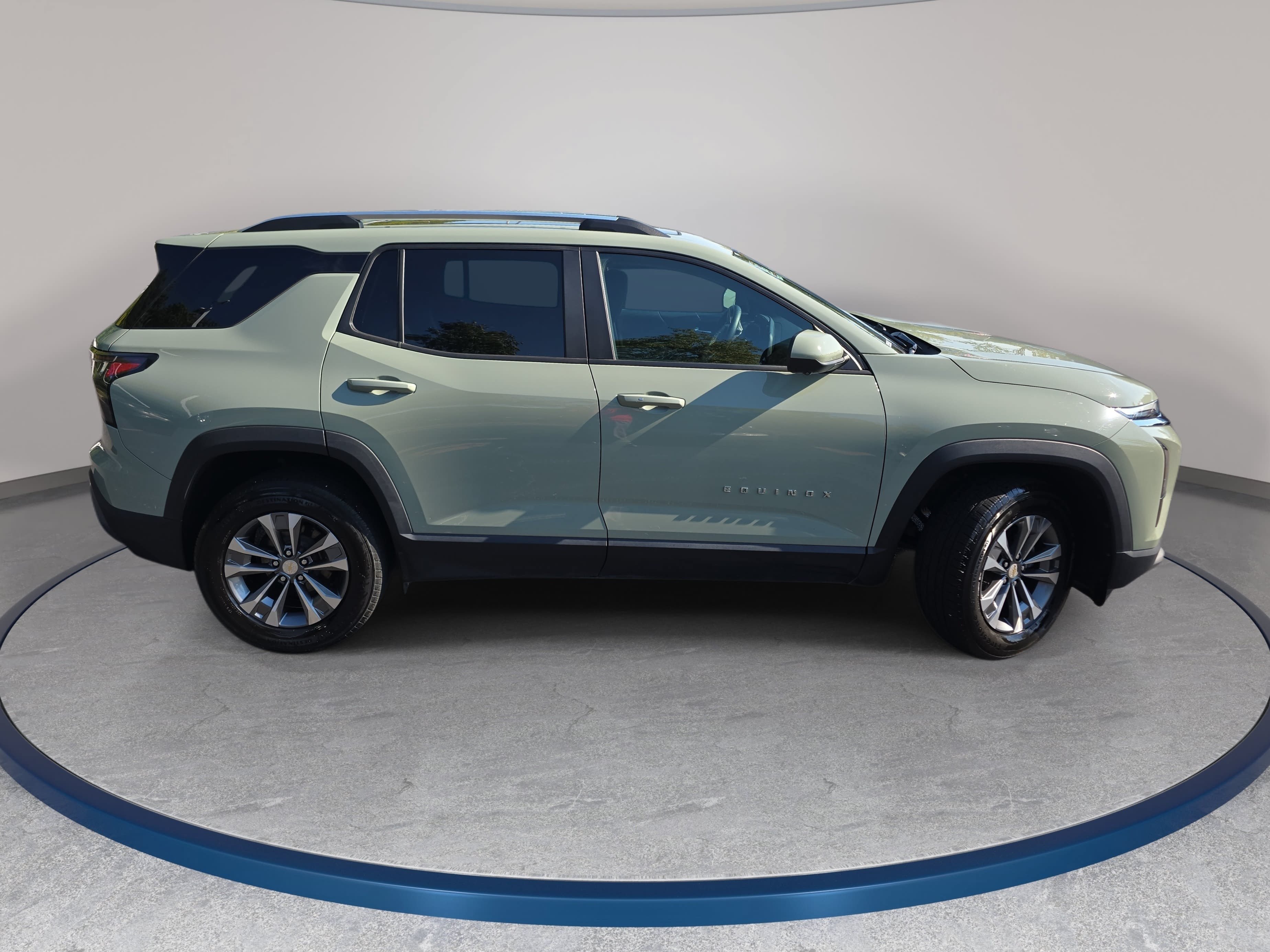 Used 2025 Chevrolet Equinox LT SUV