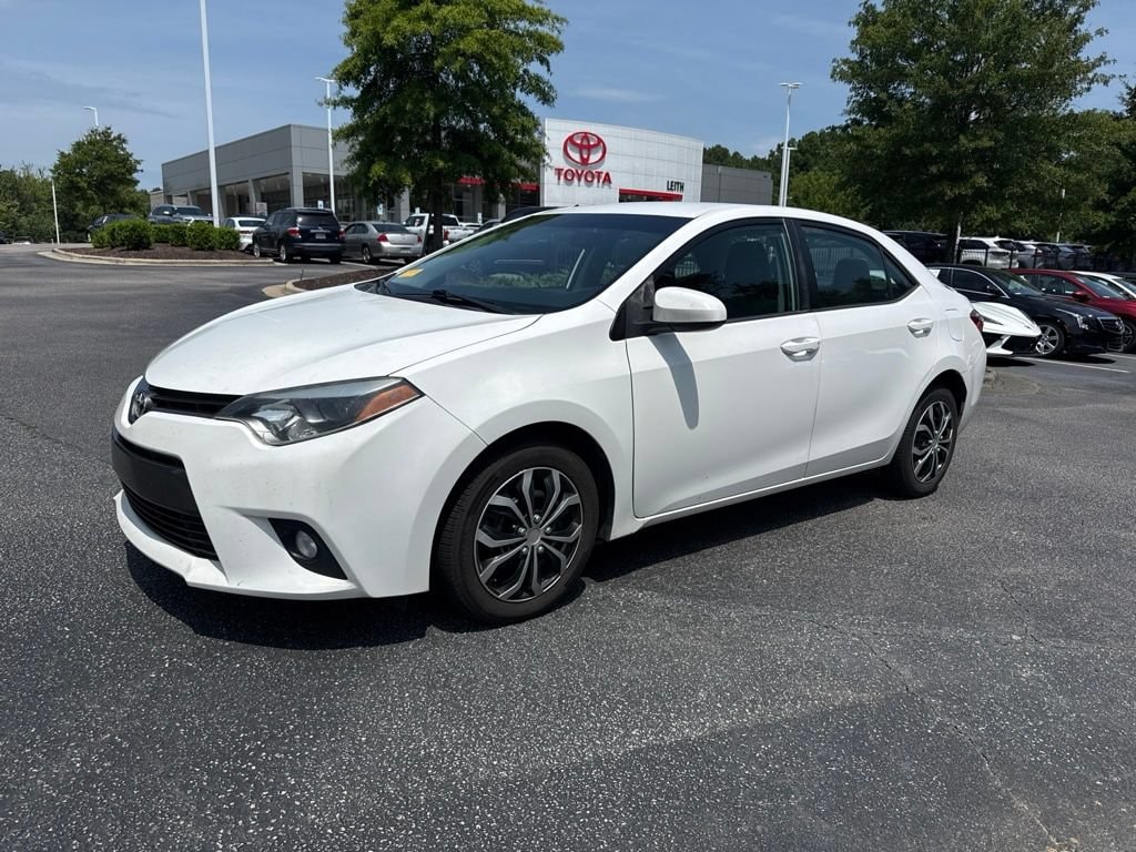 Used 2016 Toyota Corolla LE Sedan