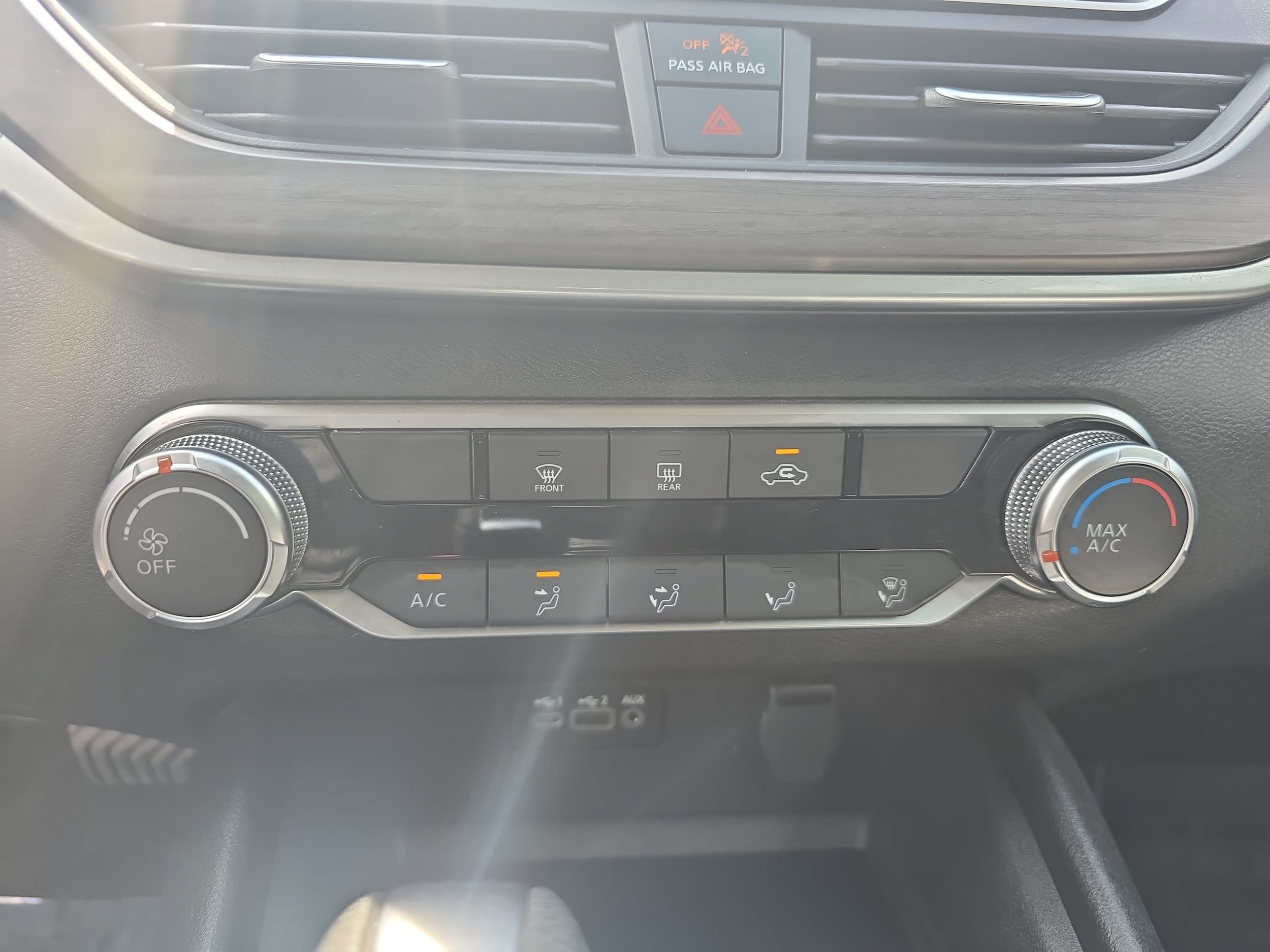2025 Nissan Altima SV - Photo 25
