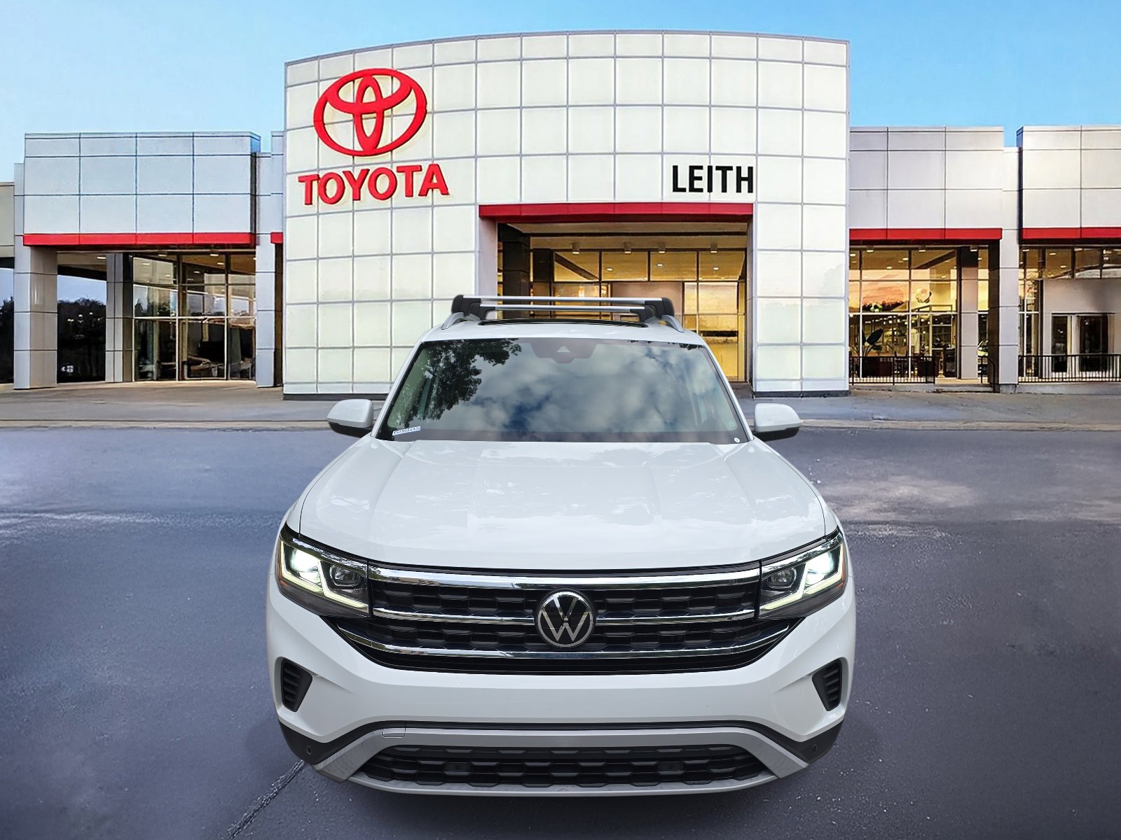 2021 Volkswagen Atlas V6 SEL photo 2