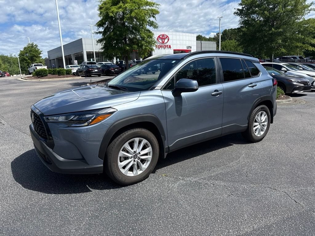 Used 2024 Toyota Corolla Cross LE SUV