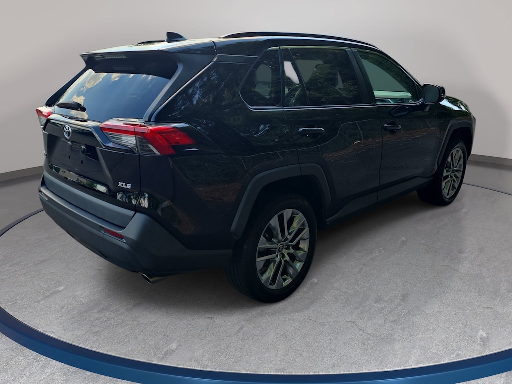 Used 2021 Toyota RAV4 XLE Premium SUV