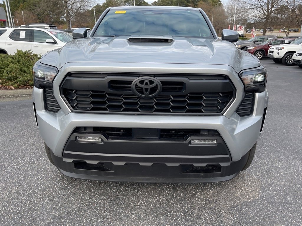 Used 2025 Toyota Tacoma Truck Double Cab