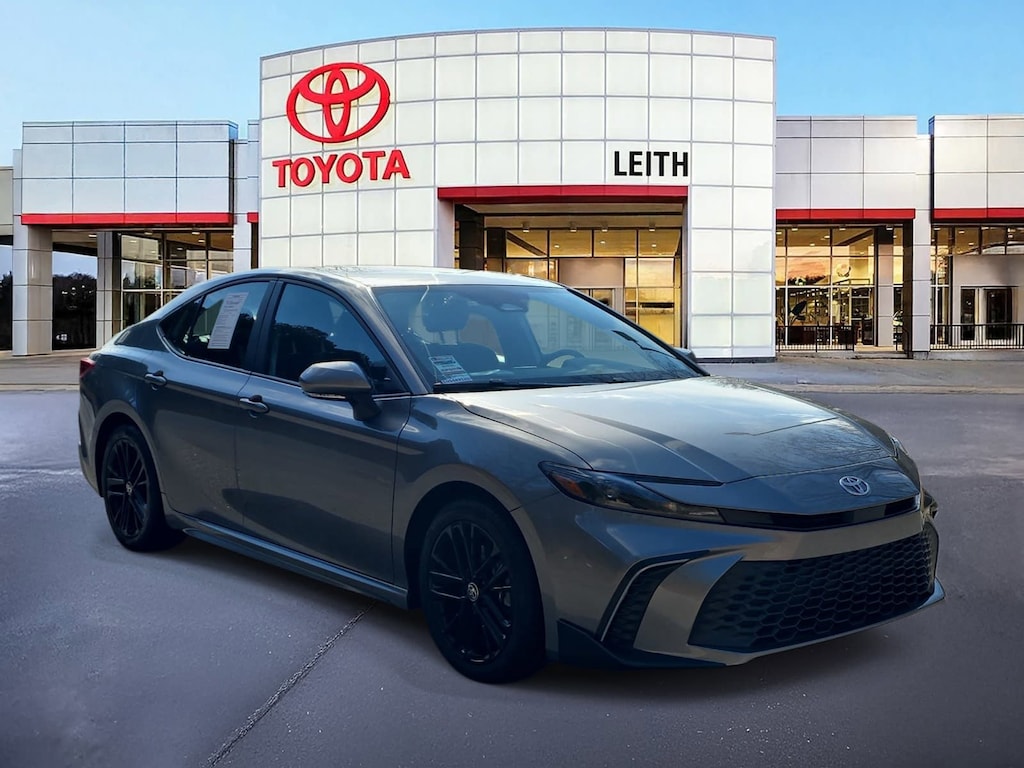 Certified 2025 Toyota Camry SE Sedan