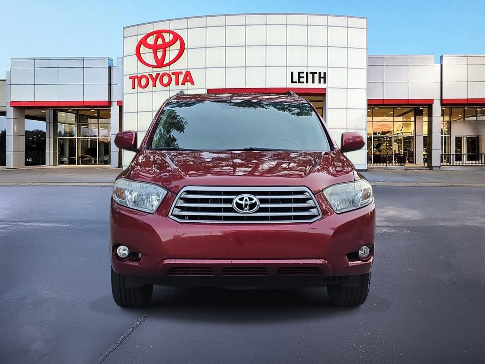 2010 Toyota Highlander SE photo 2