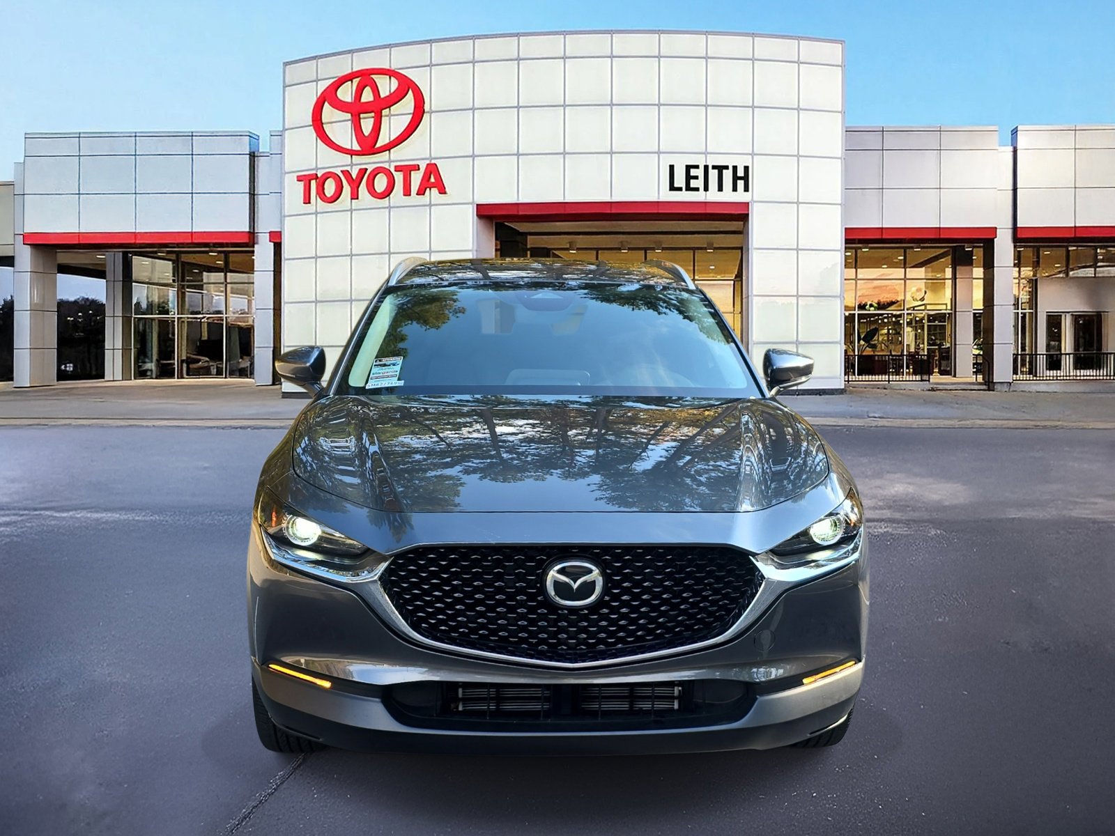 2025 Mazda CX-30 2.5 S Preferred photo 2