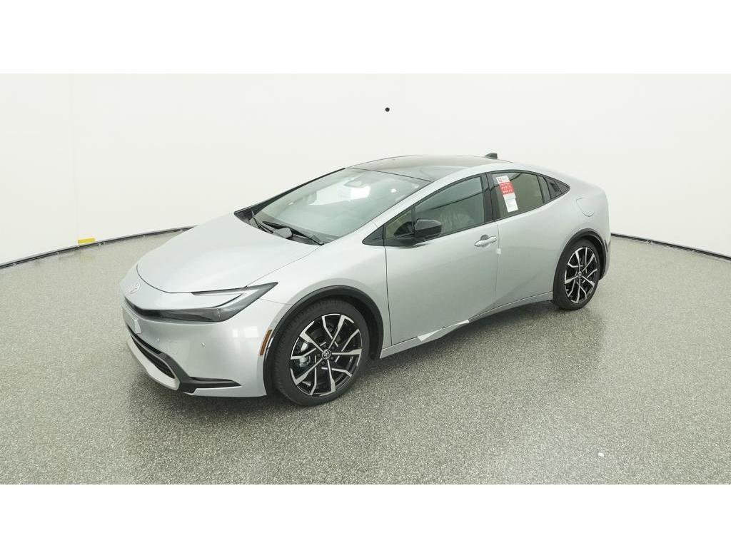 2026 Toyota Prius XSE Premium's photo