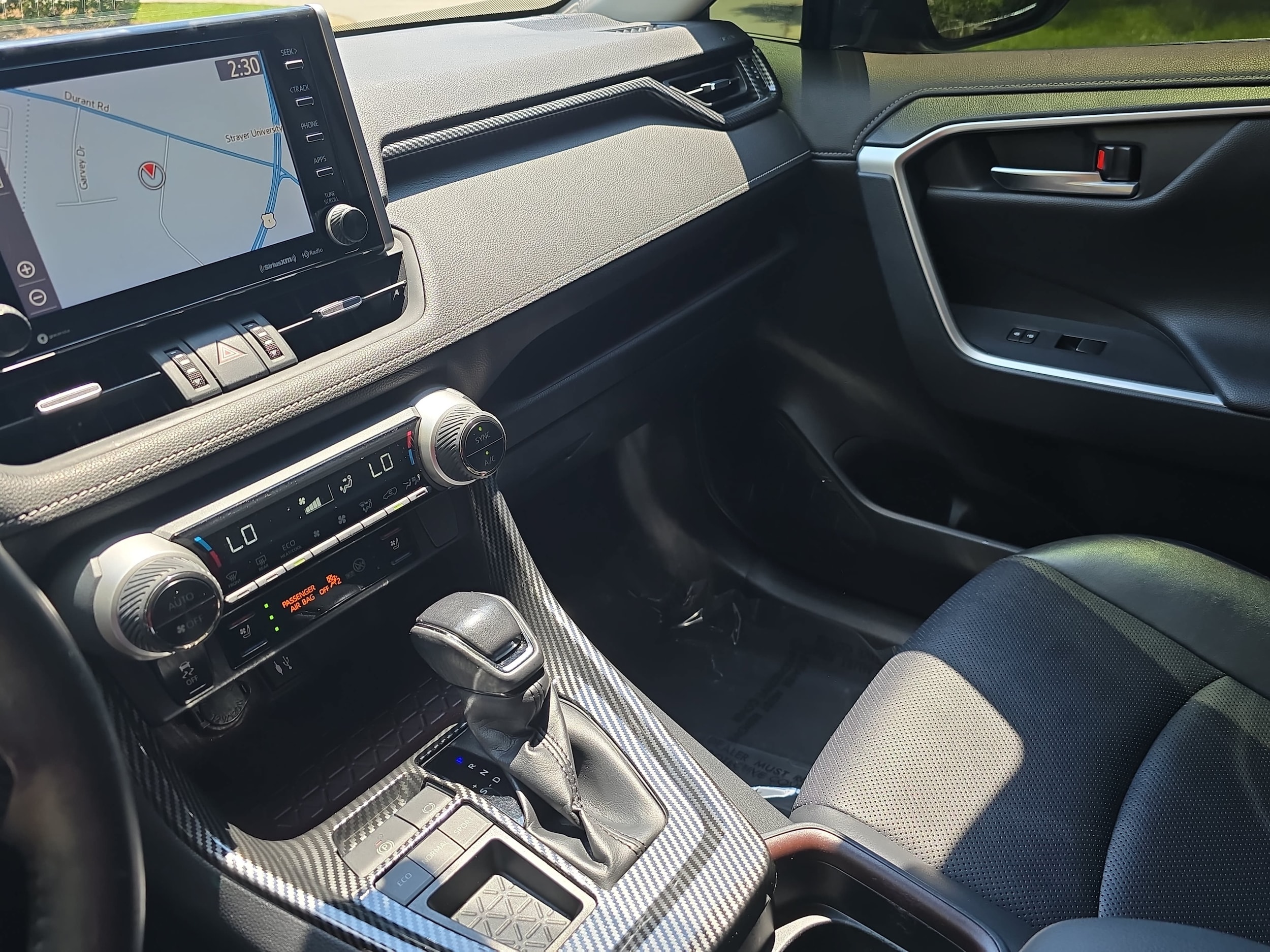 2019 Toyota RAV4 Limited - Photo 24