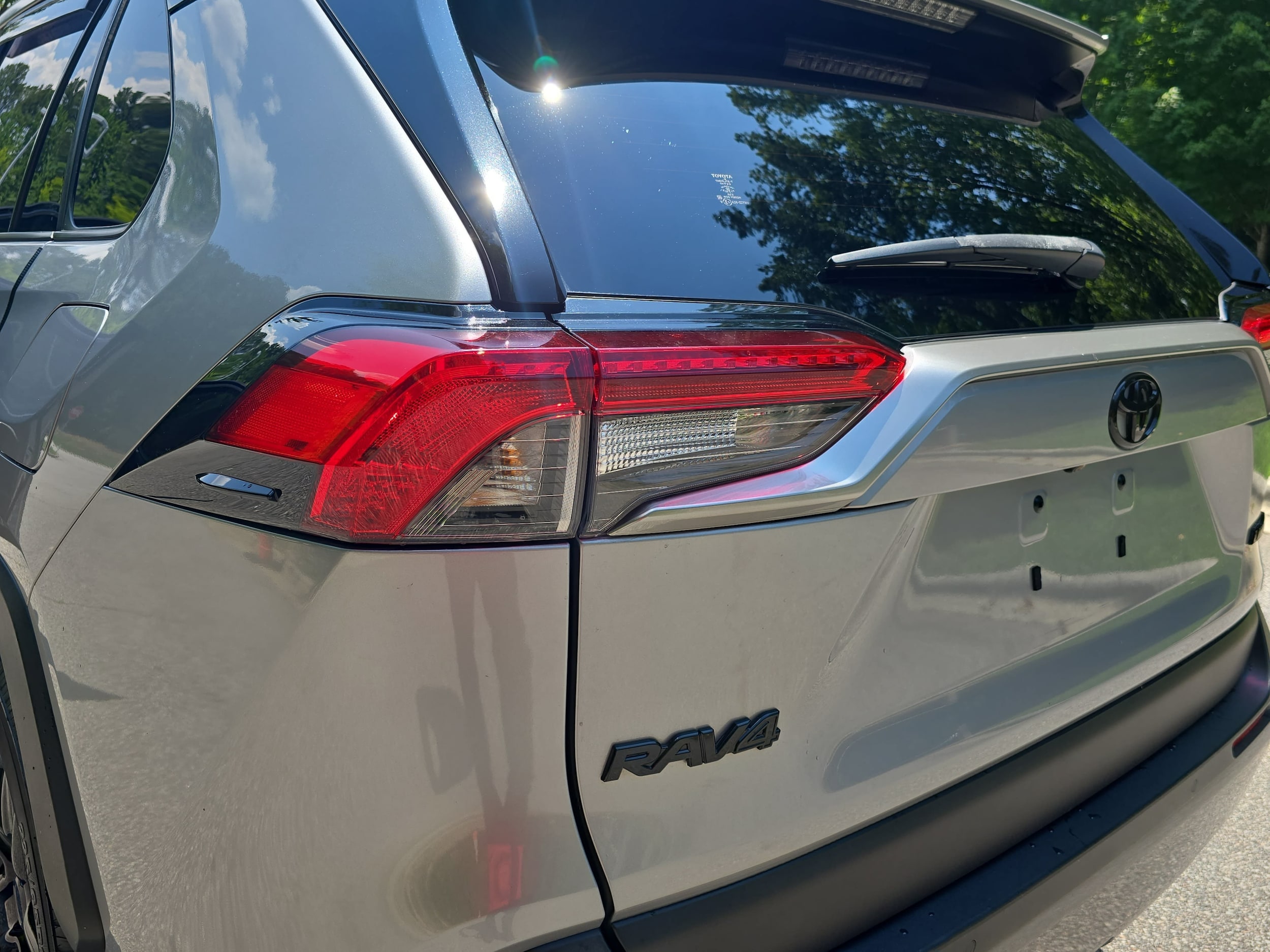2019 Toyota RAV4 Limited - Photo 34
