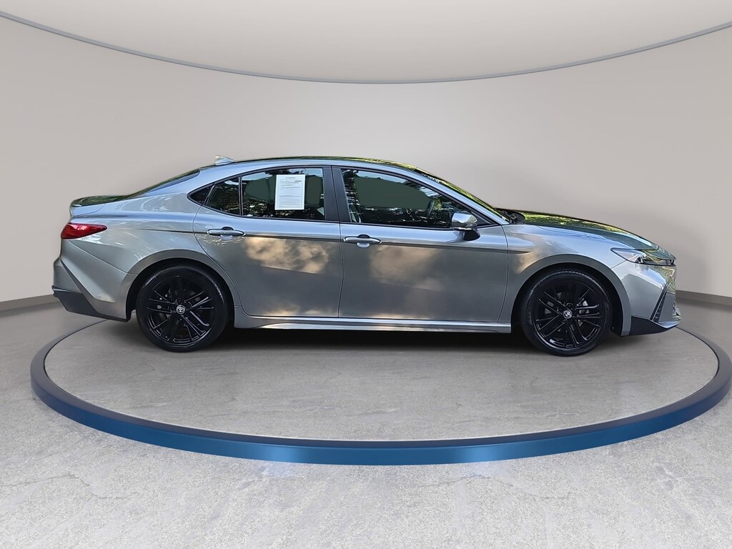 Used 2025 Toyota Camry SE Sedan