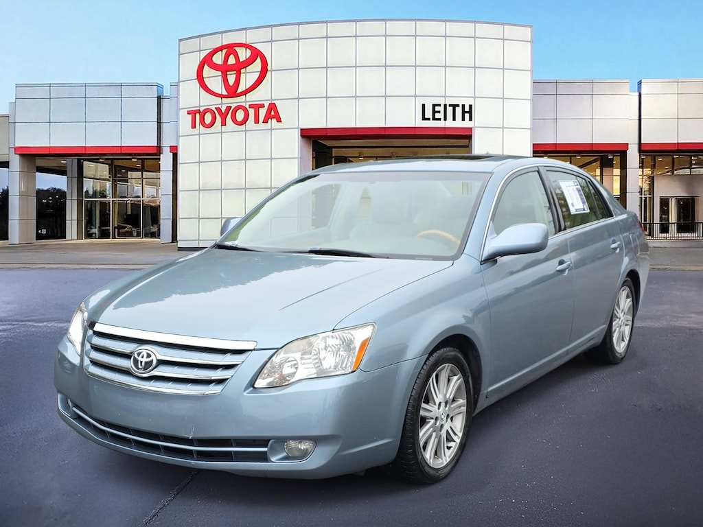 Used 2006 Toyota Avalon Limited Sedan
