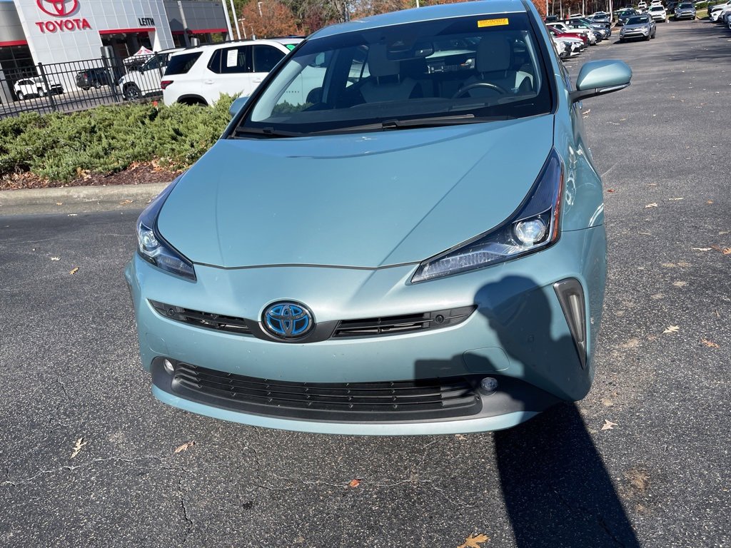 2022 Toyota Prius Limited photo 3