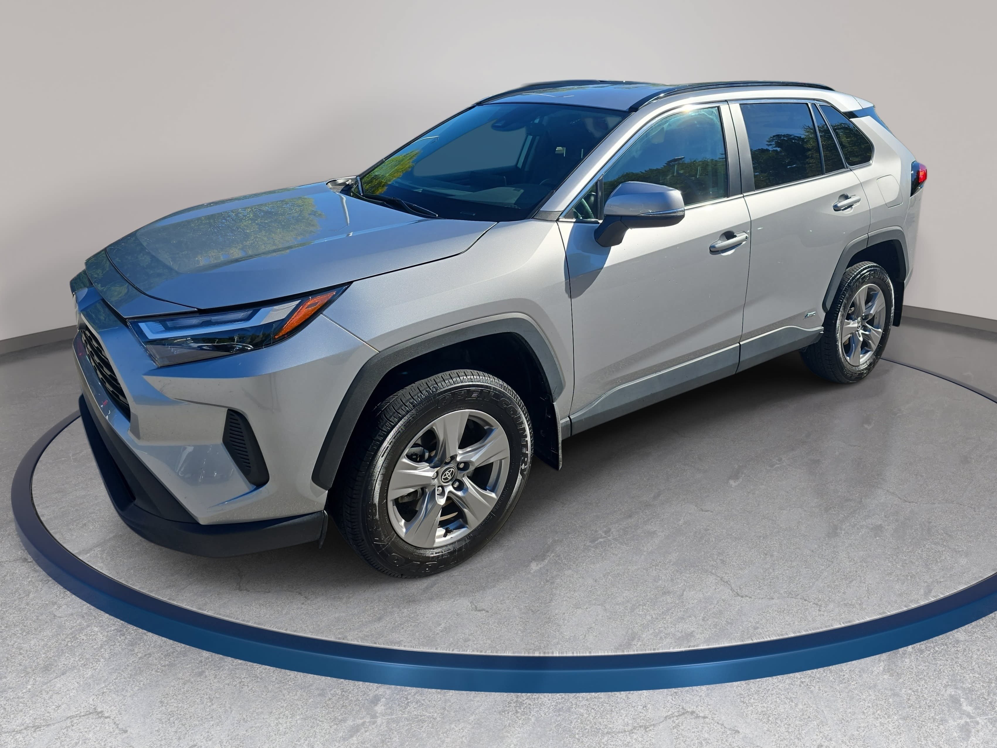 Used 2024 Toyota RAV4 Hybrid XLE SUV