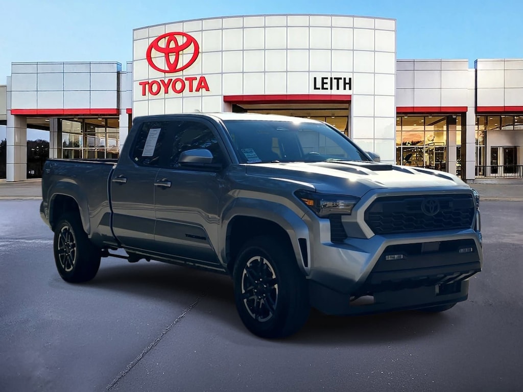 Used 2025 Toyota Tacoma Truck Double Cab