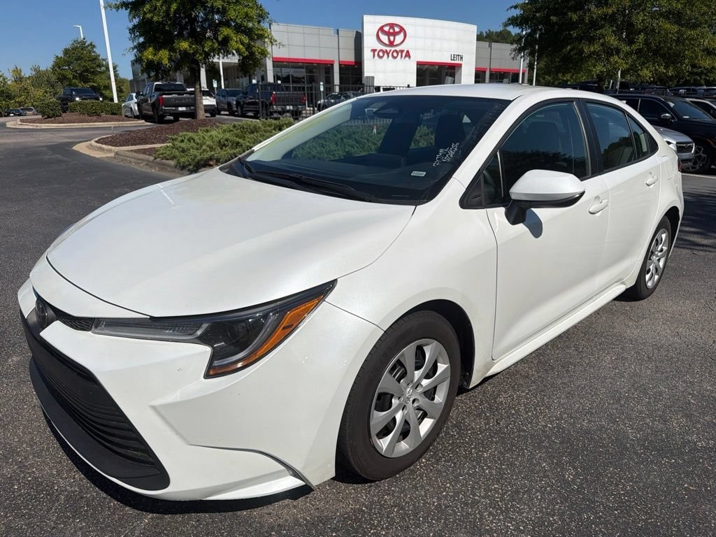 Used 2025 Toyota Corolla LE Sedan
