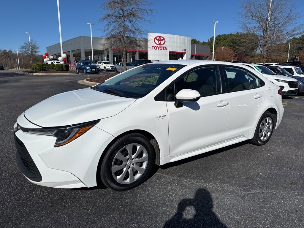 Used 2024 Toyota Corolla LE Sedan