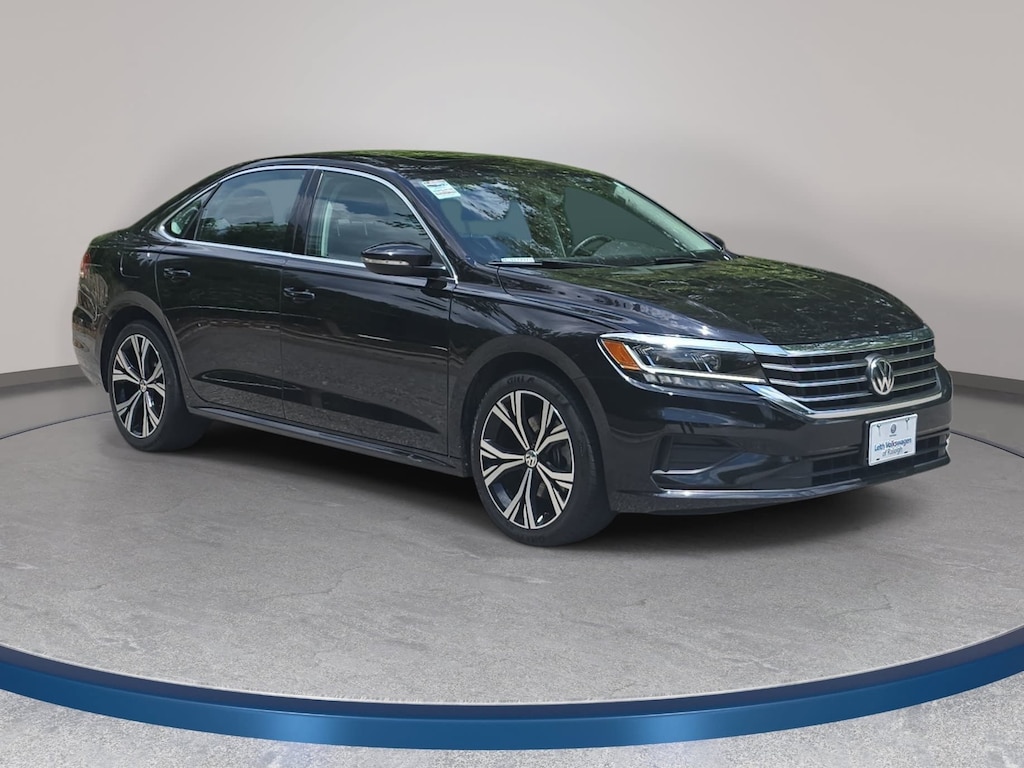 Used 2021 Volkswagen Passat 2.0T SE Sedan