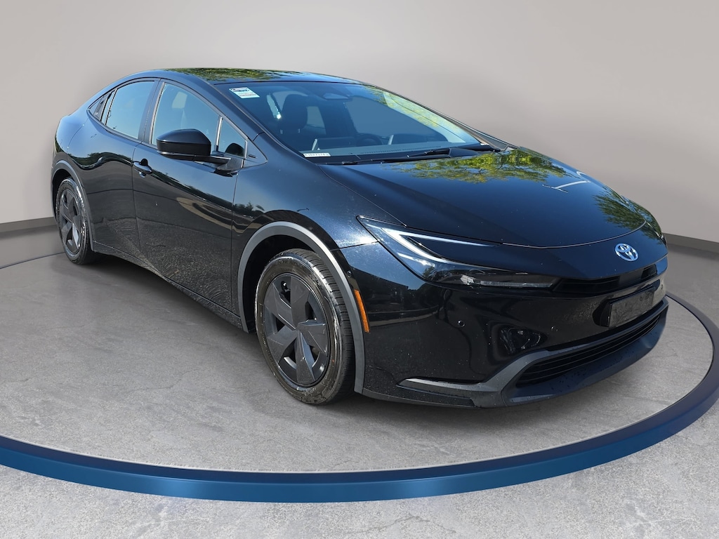 Used 2024 Toyota Prius LE Hatchback