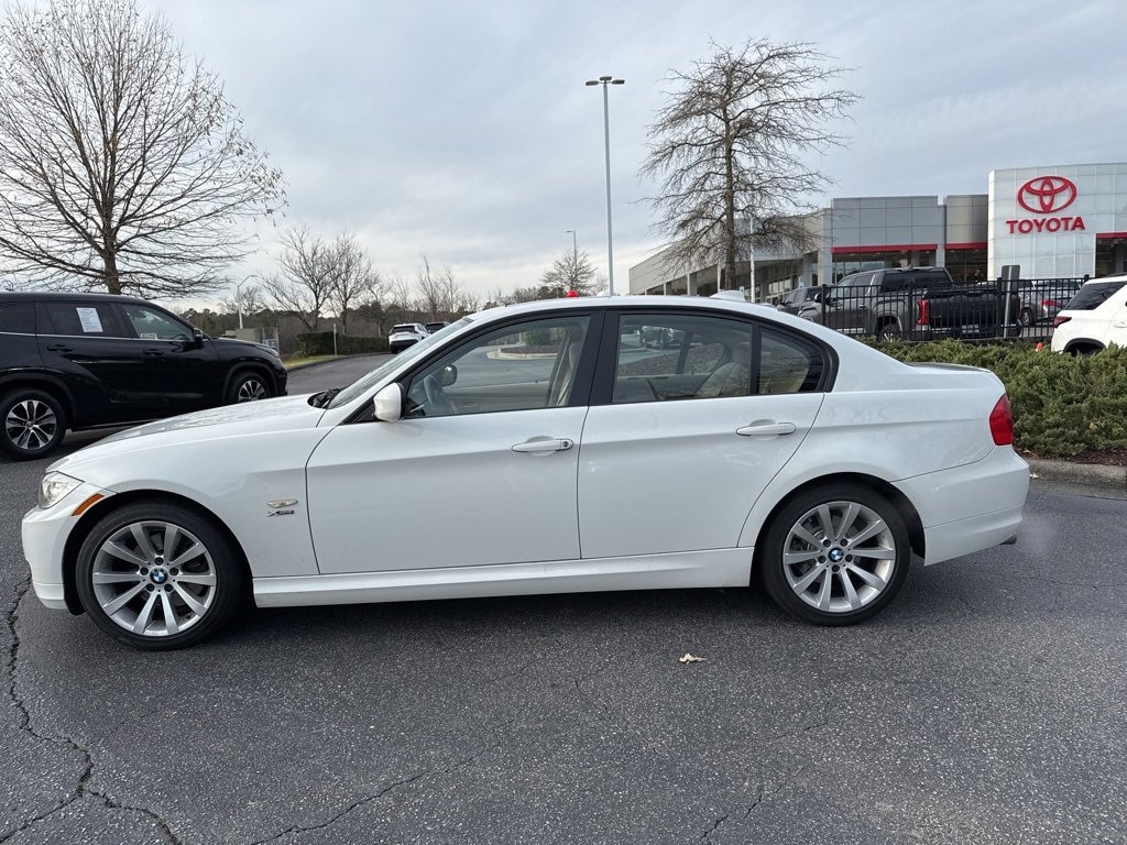 Used 2011 BMW 328i xDrive Sedan