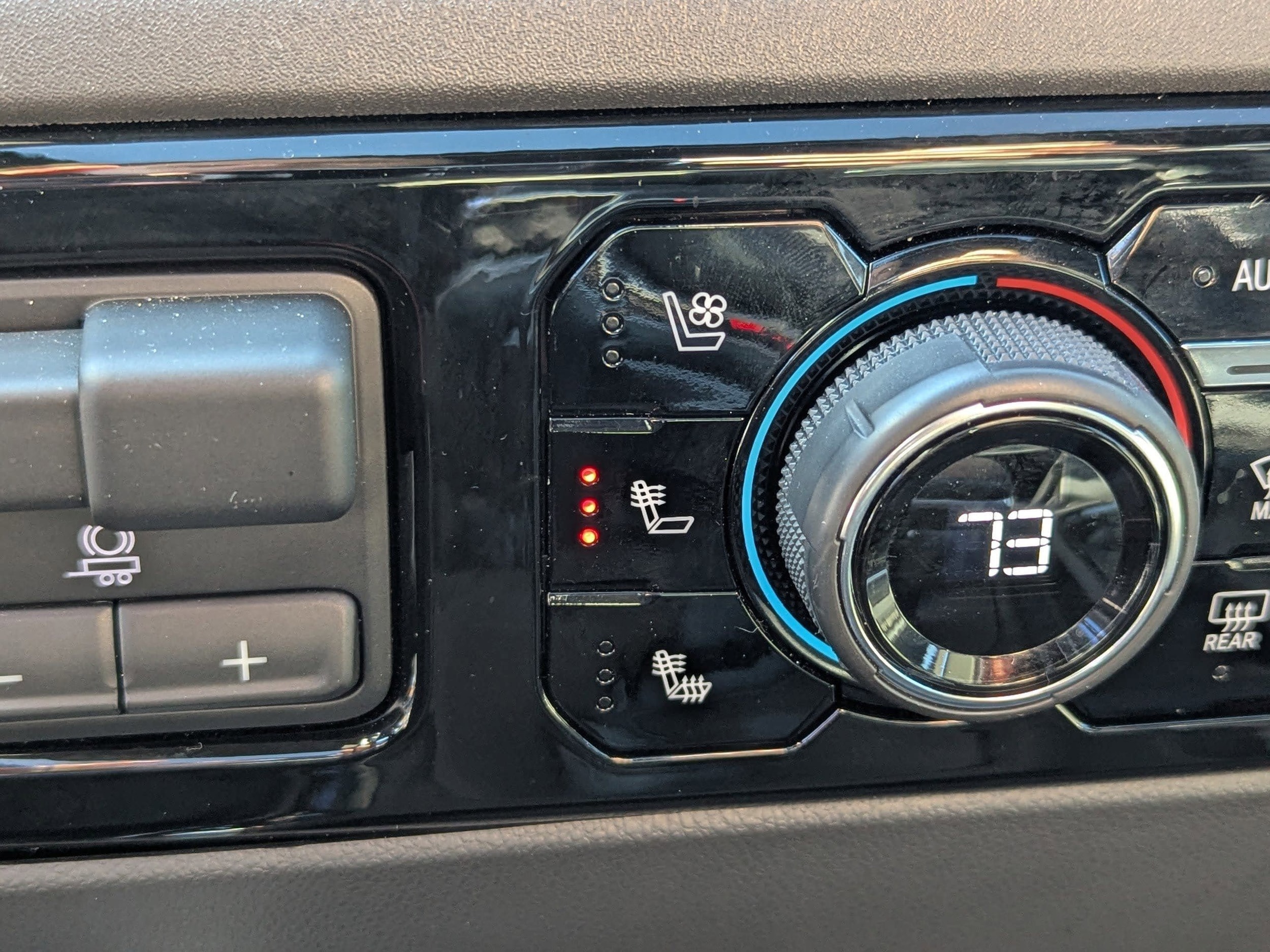 2023 Chevrolet Silverado 1500 ZR2 - Photo 25
