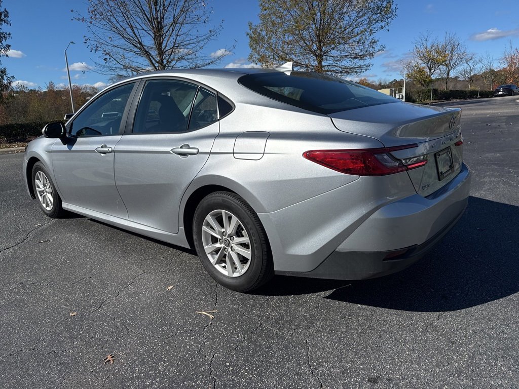 2025 Toyota Camry LE photo 2