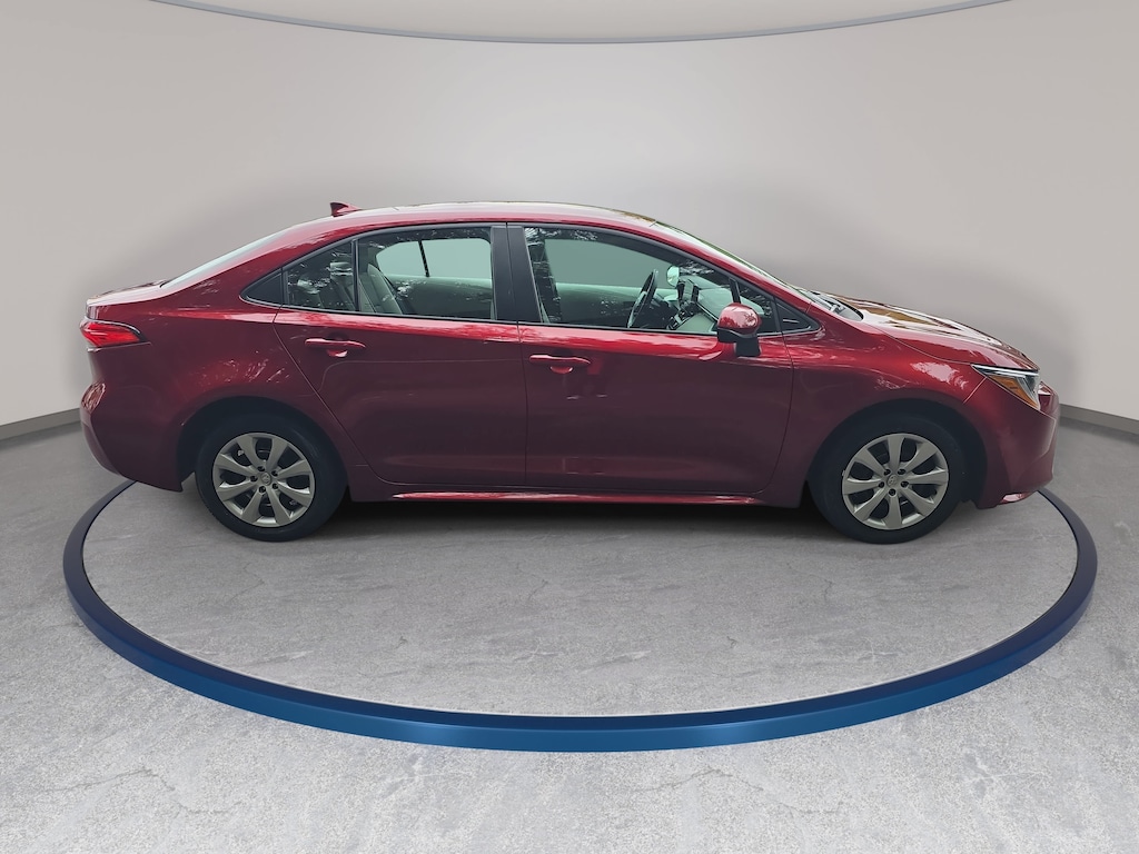 Used 2025 Toyota Corolla LE Sedan