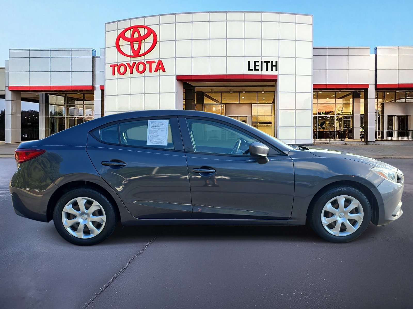 2015 Mazda Mazda3 i Sport photo 4