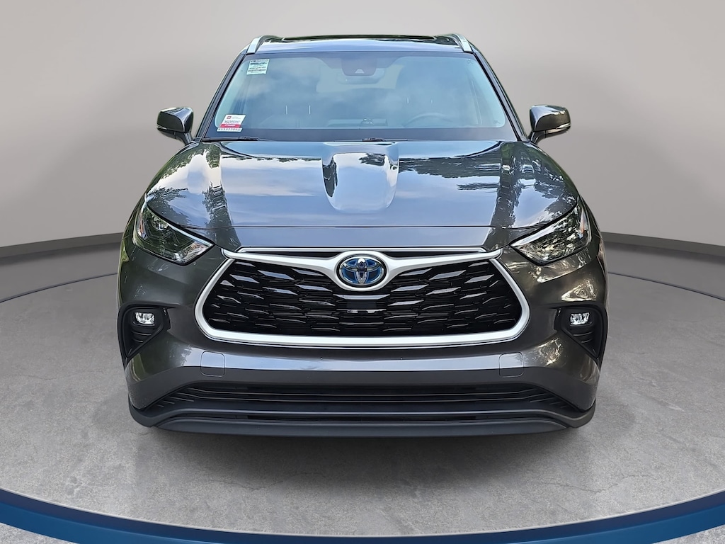 Certified 2024 Toyota Highlander Hybrid XLE SUV
