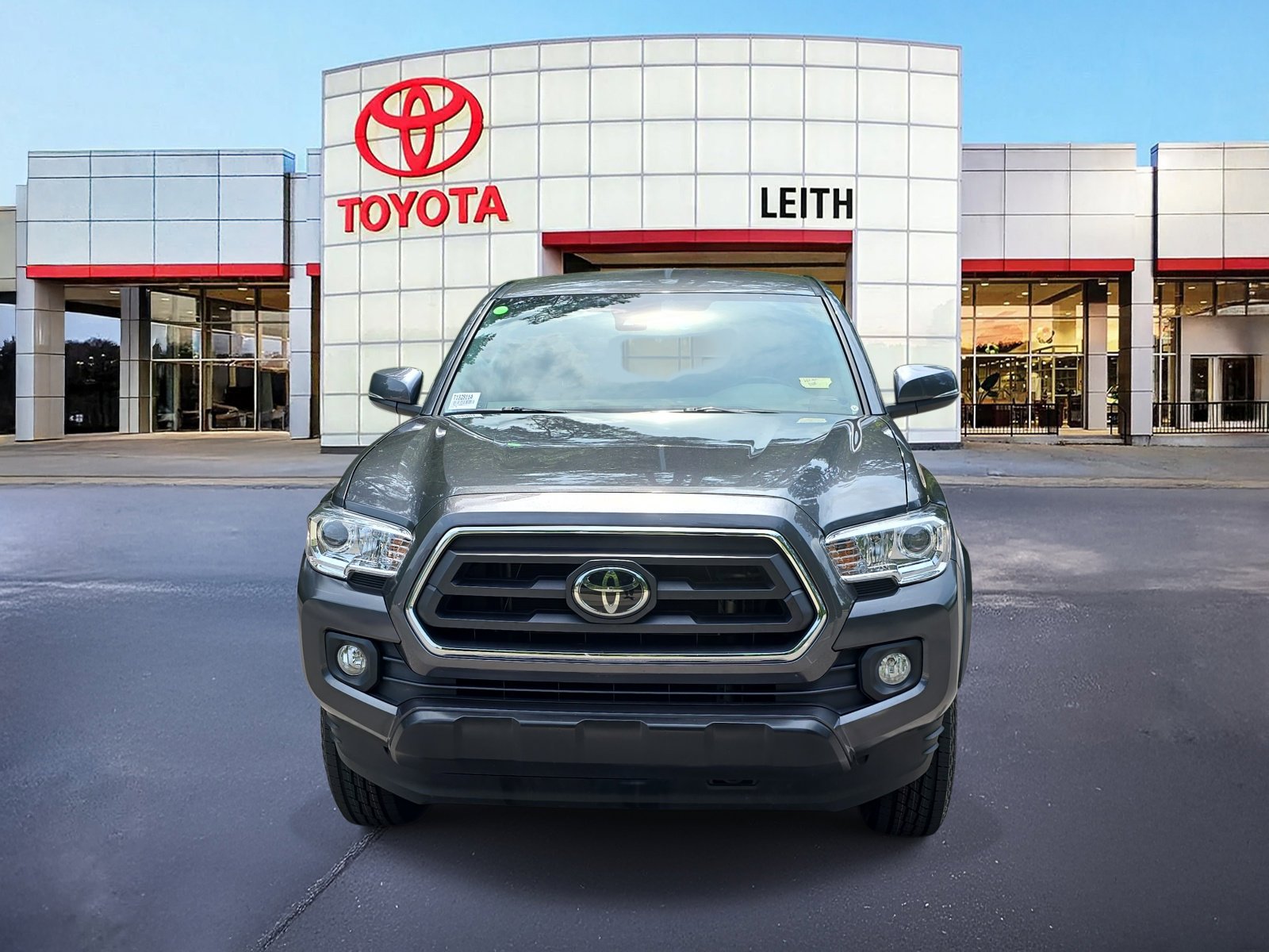 Used 2022 Toyota Tacoma SR5 with VIN 3TMAZ5CN8NM182811 for sale in Raleigh, NC
