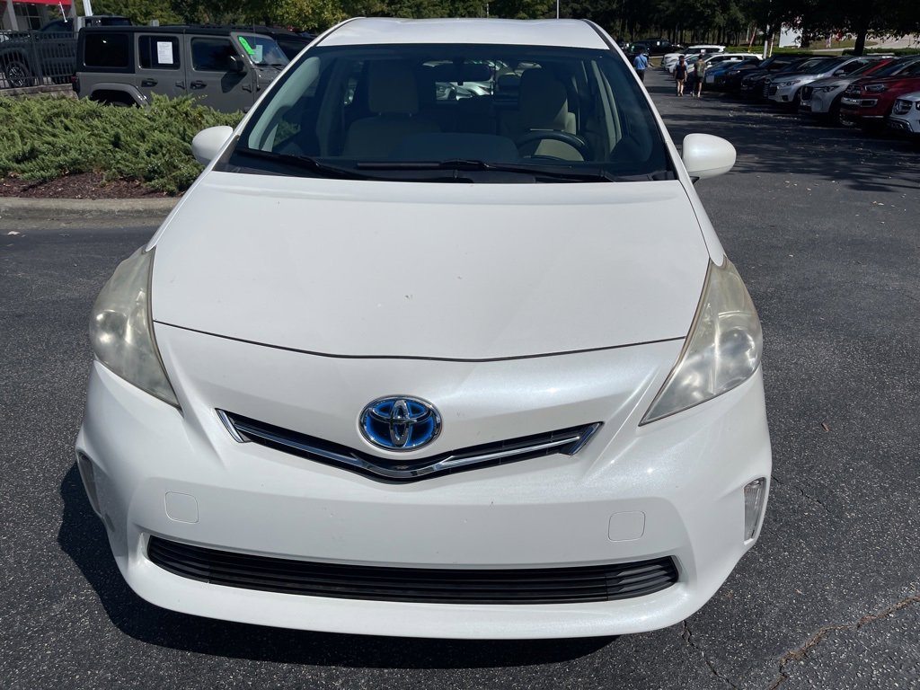 2013 Toyota Prius V Five photo 3