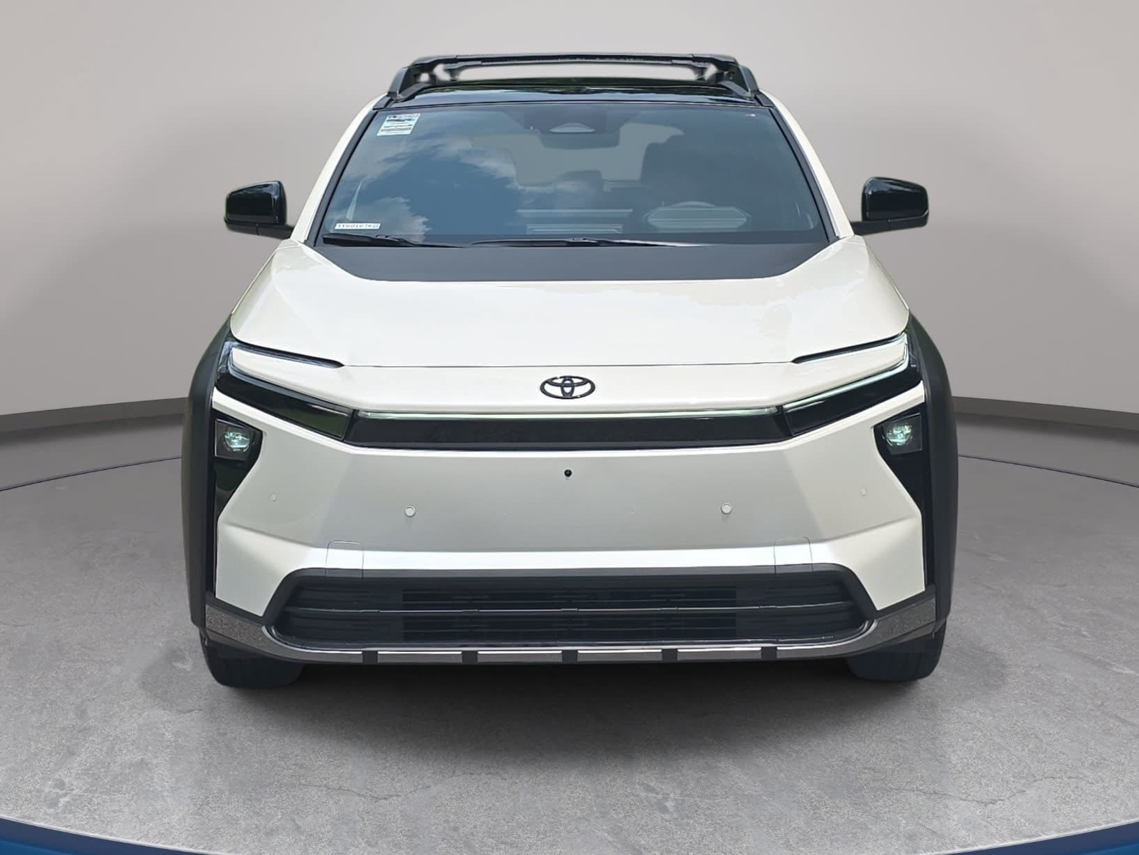 2026 Toyota bZ Woodland Woodland Premium - Photo 2