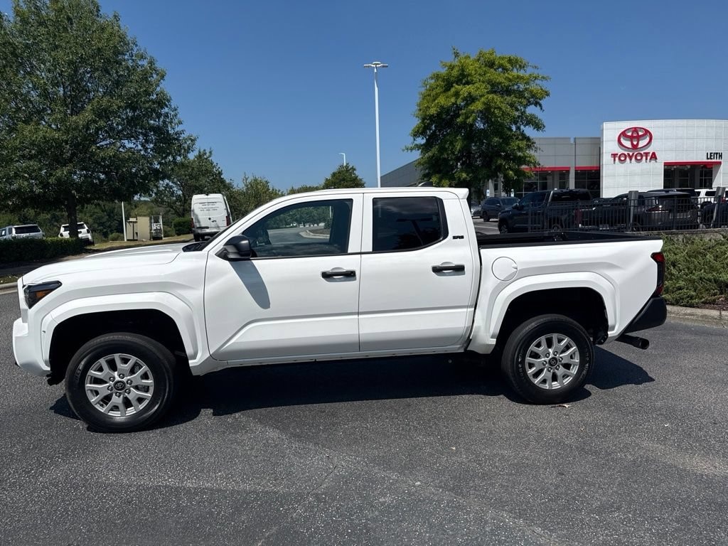 Used 2025 Toyota Tacoma SR Truck Double Cab