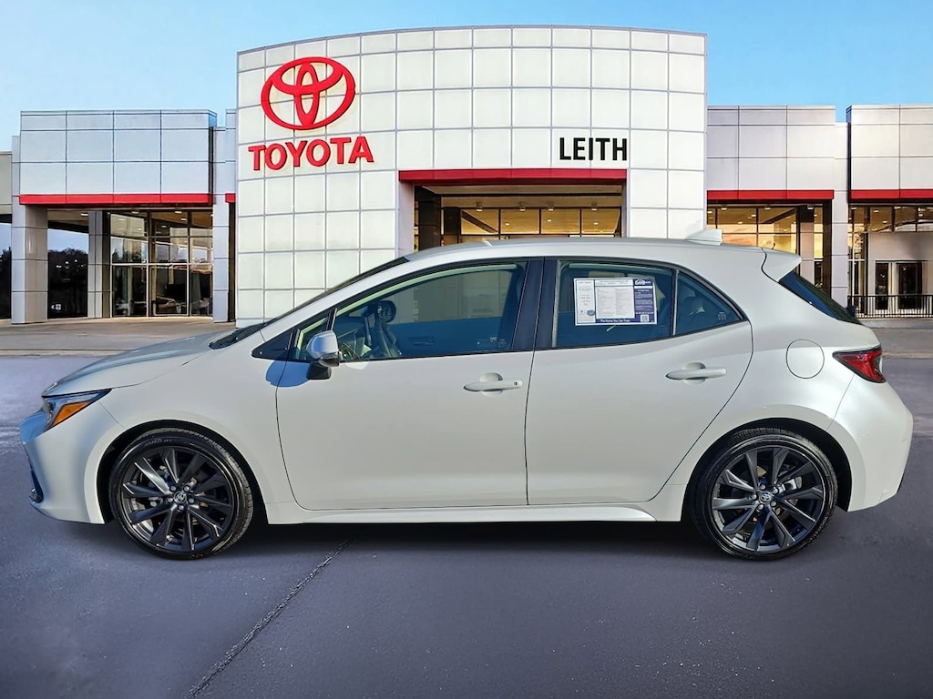 Certified 2025 Toyota Corolla Hatchback XSE Hatchback