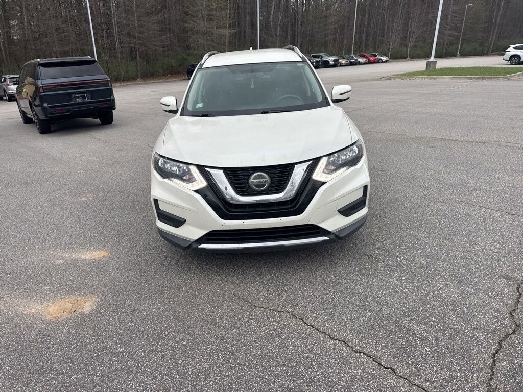 Used 2018 Nissan Rogue SV SUV