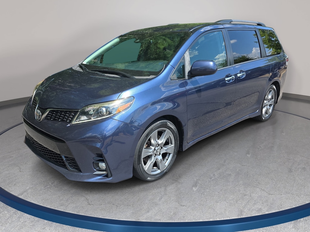 Used 2019 Toyota Sienna SE 8 Passenger Van