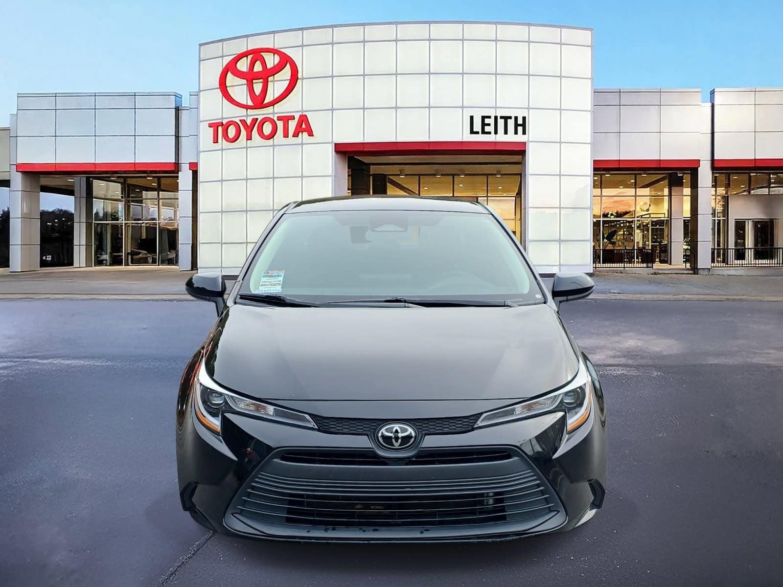 Used 2023 Toyota Corolla LE with VIN 5YFB4MDEXPP018595 for sale in Northfield, Minnesota